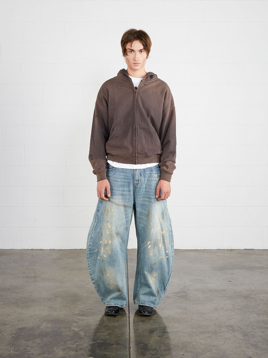 Washed Distressed Zip-Up Hoodie (Dark Grey)