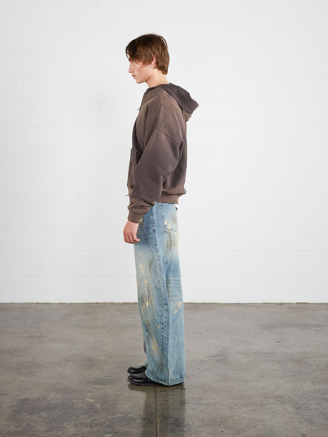 Washed Distressed Zip-Up Hoodie (Dark Grey)