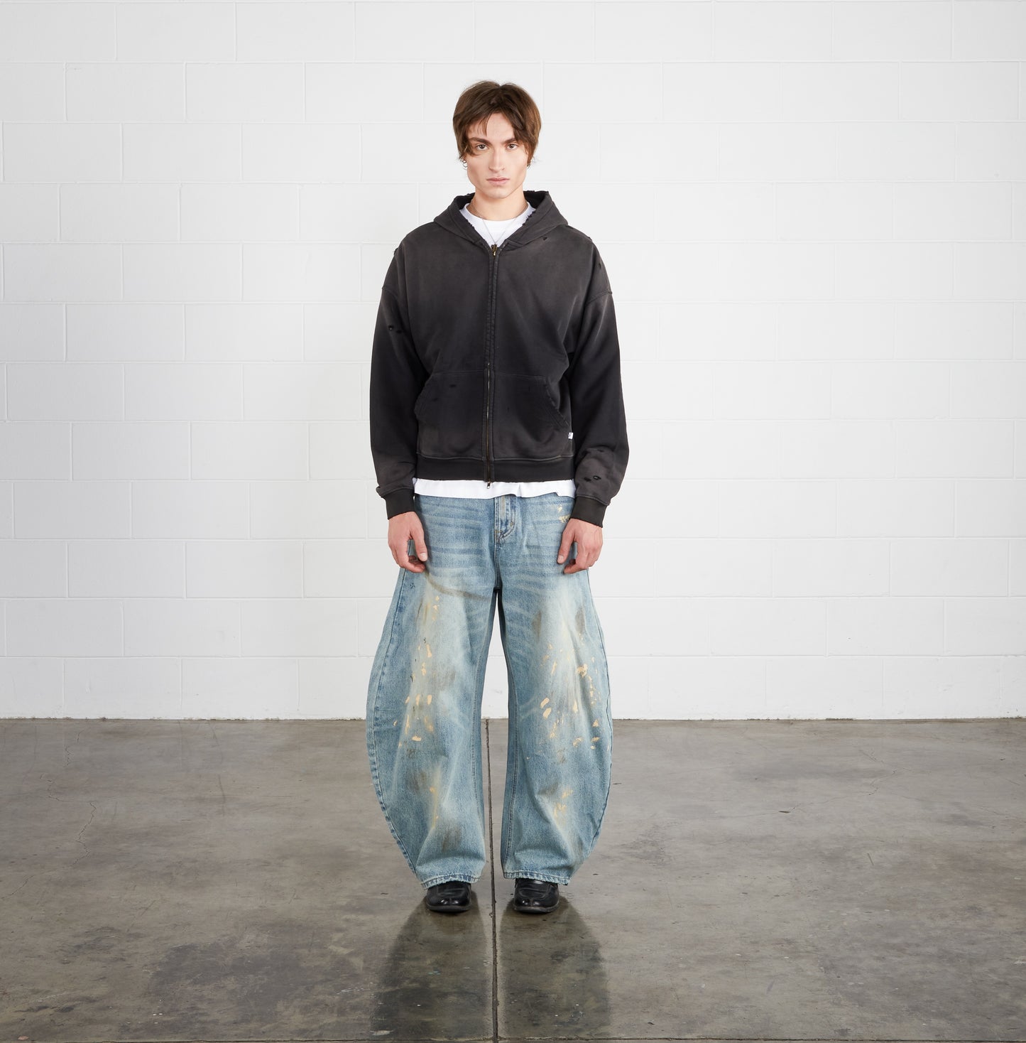 Washed Distressed Zip-Up Hoodie (Sunfaded Black)