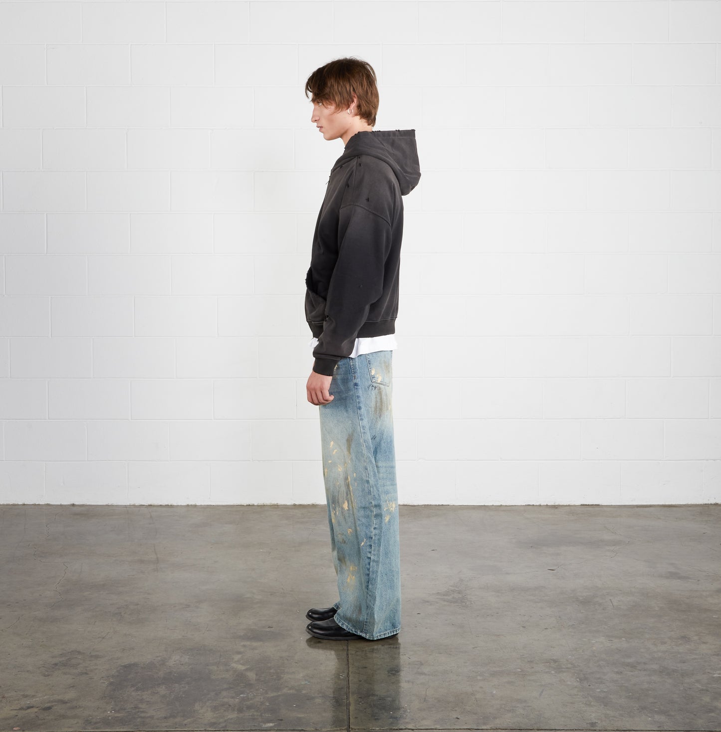 Washed Distressed Zip-Up Hoodie (Sunfaded Black)